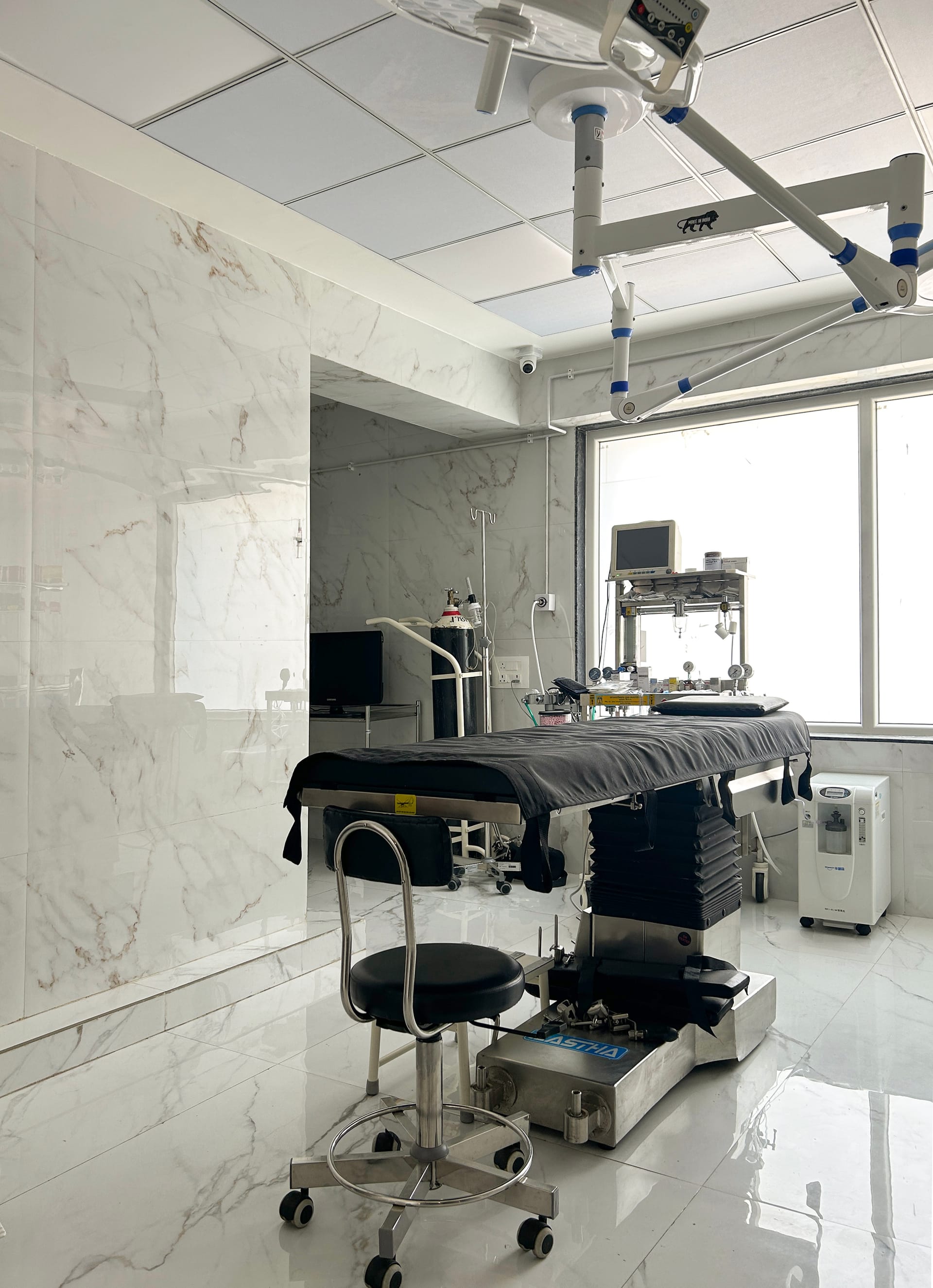 Mediwings Hospital-11