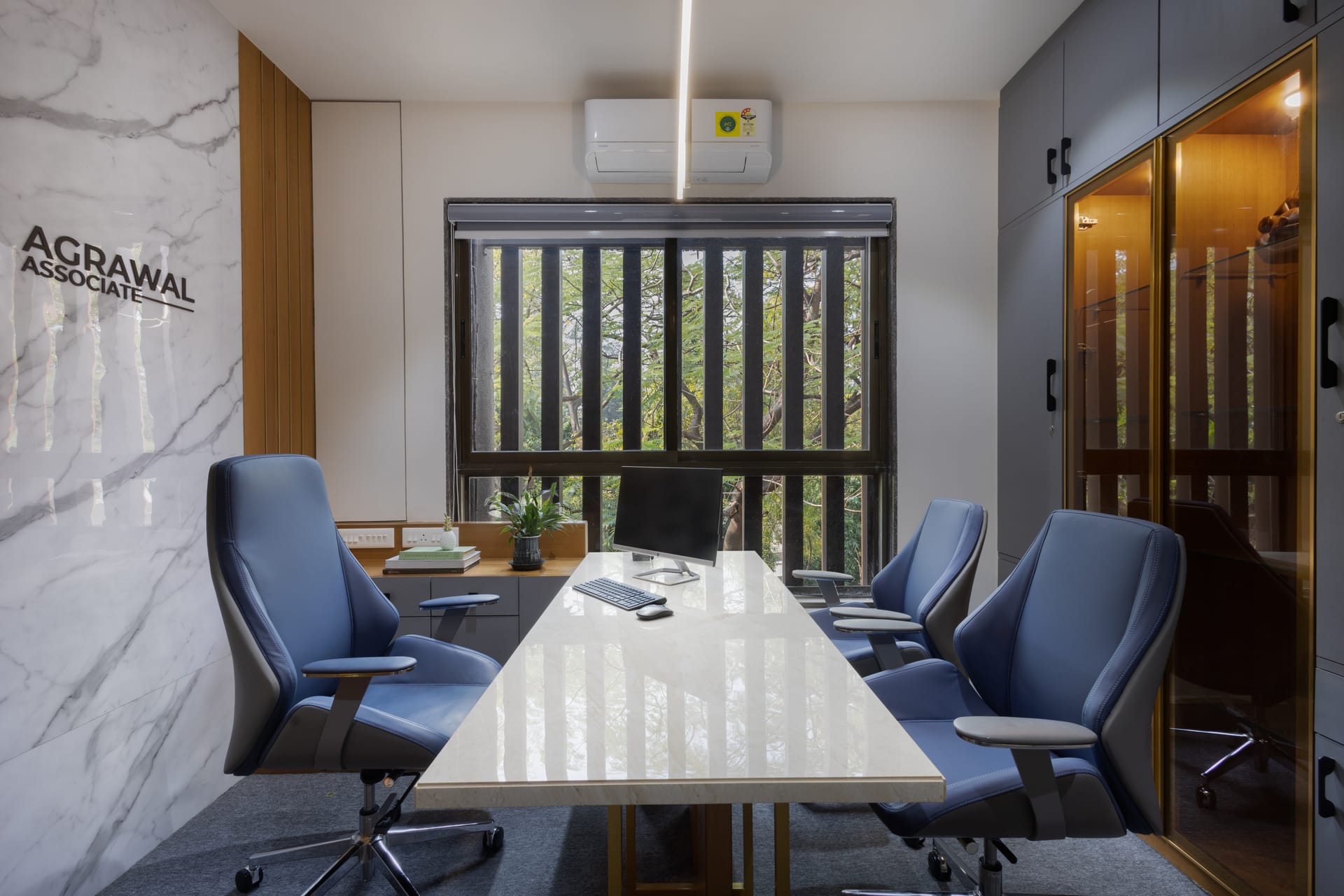 Agrawal  Associate-6